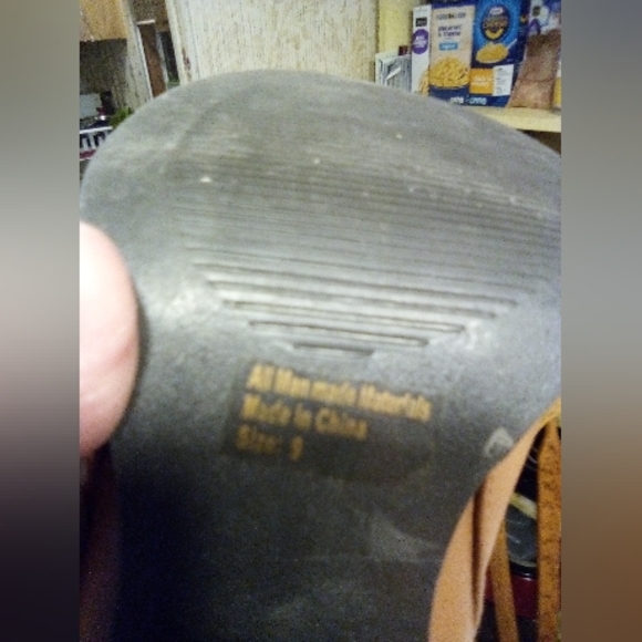 Women's brown ankle boots size 9 - Picture 3 of 3